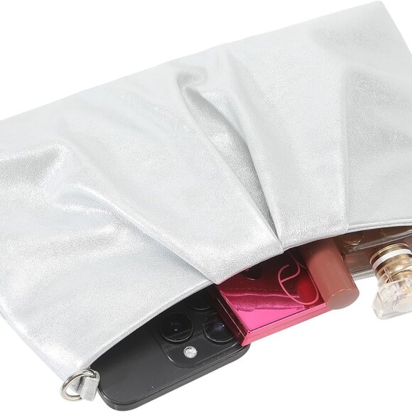 Sophisticated Silver Clutch with Detachable Chain - Ideal for Weddings & Events - Picture 6 of 6